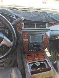 2013 Chevrolet Tahoe LTZ   - Photo 7 - Port Lavaca, TX 77979