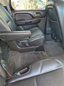 2013 Chevrolet Tahoe LTZ   - Photo 12 - Port Lavaca, TX 77979