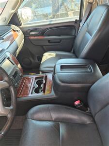2013 Chevrolet Tahoe LTZ   - Photo 6 - Port Lavaca, TX 77979