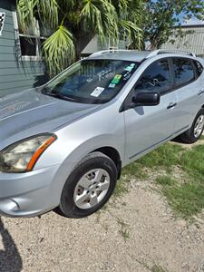 2014 Nissan Rogue S - Photo 5 - Port Lavaca, TX 77979