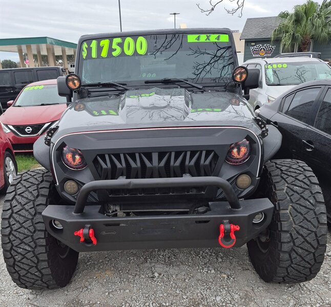 2013 Jeep Wrangler Unlimited Sport  