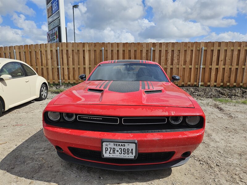 2015 Dodge CHL SXT  
