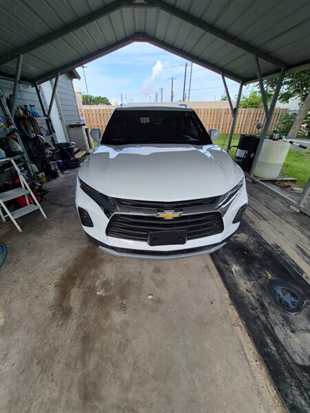 2019 Chevrolet Blazer LT   - Photo 1 - Port Lavaca, TX 77979