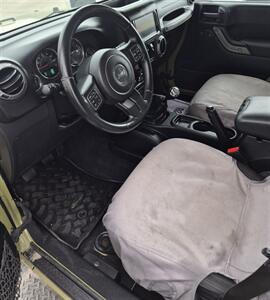 2013 Jeep Wrangler Unlimited Sport   - Photo 7 - Port Lavaca, TX 77979