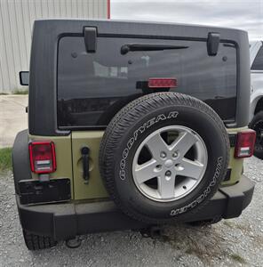 2013 Jeep Wrangler Unlimited Sport   - Photo 3 - Port Lavaca, TX 77979