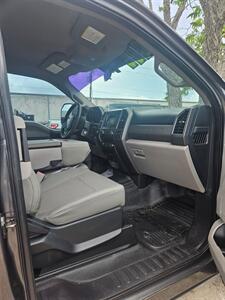 2017 Ford F-250 XL   - Photo 4 - Port Lavaca, TX 77979