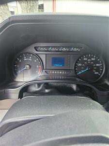 2017 Ford F-250 XL   - Photo 7 - Port Lavaca, TX 77979