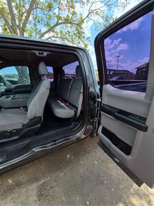 2017 Ford 250 XL   - Photo 4 - Port Lavaca, TX 77979