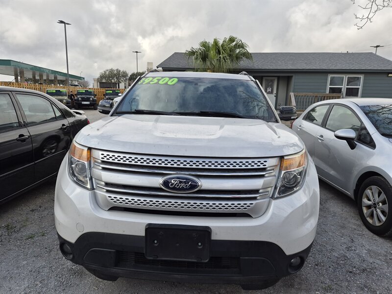 2013 Ford Explorer XLT  