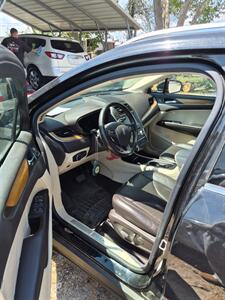 2015 Lincoln MKC   - Photo 2 - Port Lavaca, TX 77979