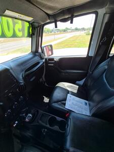 2015 Jeep Wrangler Unlimited Sahara   - Photo 7 - Port Lavaca, TX 77979