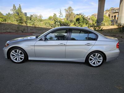 2006 BMW 325i   - Photo 10 - San Diego, CA 92115