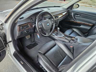 2006 BMW 325i   - Photo 4 - San Diego, CA 92115