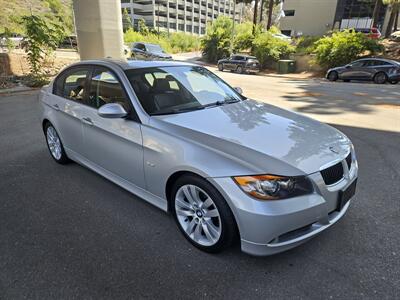 2006 BMW 325i   - Photo 8 - San Diego, CA 92115