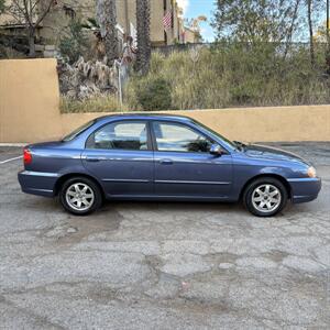 2002 Kia Spectra LS   - Photo 3 - San Diego, CA 92115