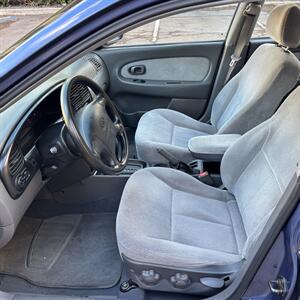 2002 Kia Spectra LS   - Photo 4 - San Diego, CA 92115