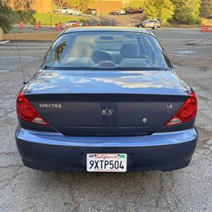 2002 Kia Spectra LS   - Photo 8 - San Diego, CA 92115