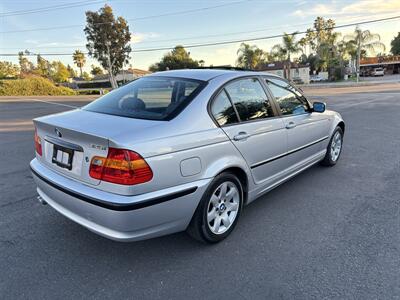 2002 BMW 325i   - Photo 8 - San Diego, CA 92115