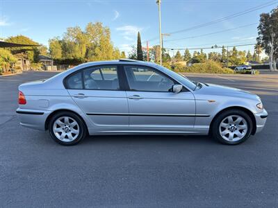 2002 BMW 325i   - Photo 3 - San Diego, CA 92115