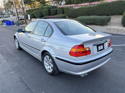 2002 BMW 325i   - Photo 11 - San Diego, CA 92115
