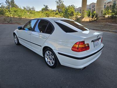 2004 BMW 3 Series 325i - Photo 7 - San Diego, CA 92115