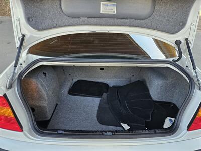2004 BMW 3 Series 325i - Photo 14 - San Diego, CA 92115