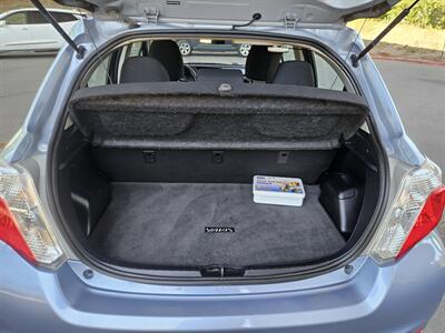 2014 Toyota Yaris 5-Door L - Photo 11 - San Diego, CA 92115