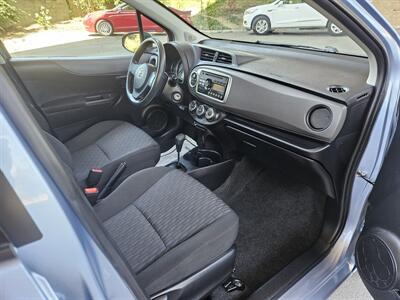 2014 Toyota Yaris 5-Door L - Photo 10 - San Diego, CA 92115