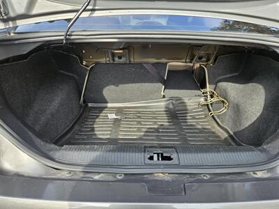 2011 Ford Focus SE   - Photo 11 - San Diego, CA 92115