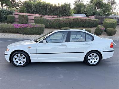 2004 BMW 325i - Photo 2 - San Diego, CA 92115