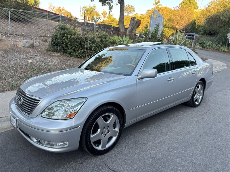 2005 Lexus LS 430  