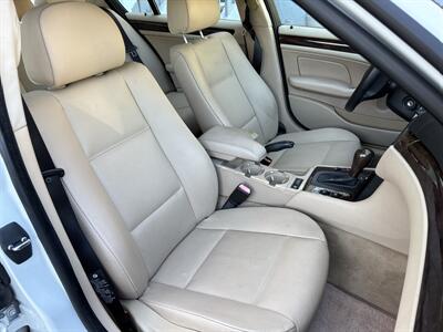 2004 BMW 3 Series 325i - Photo 7 - San Diego, CA 92115