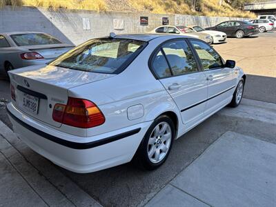 2004 BMW 3 Series 325i - Photo 3 - San Diego, CA 92115