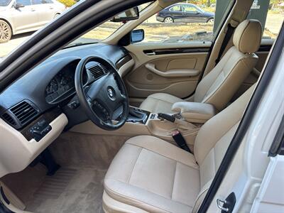 2004 BMW 3 Series 325i - Photo 6 - San Diego, CA 92115