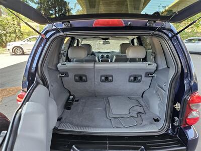 2007 Jeep Liberty Limited   - Photo 11 - San Diego, CA 92115