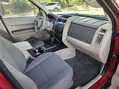 2009 Ford Escape XLS - Photo 11 - San Diego, CA 92115