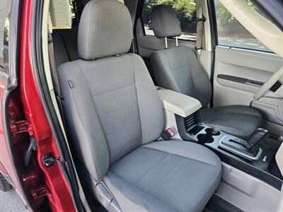 2009 Ford Escape XLS - Photo 5 - San Diego, CA 92115