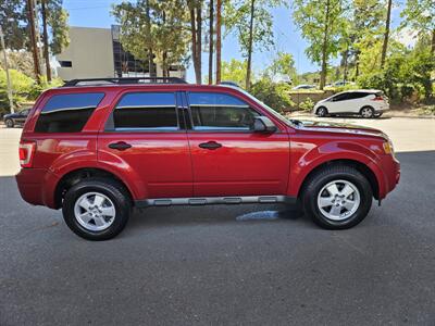 2009 Ford Escape XLS - Photo 2 - San Diego, CA 92115
