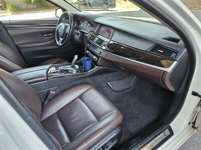 2015 BMW 5 Series 528i   - Photo 11 - San Diego, CA 92115