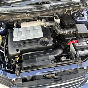 2002 Kia Spectra LS   - Photo 13 - San Diego, CA 92115