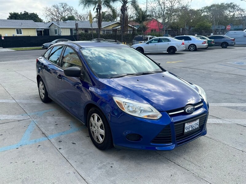 2012 Ford Focus S  