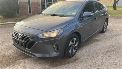 2017 Hyundai IONIQ Hybrid SEL Hatchback