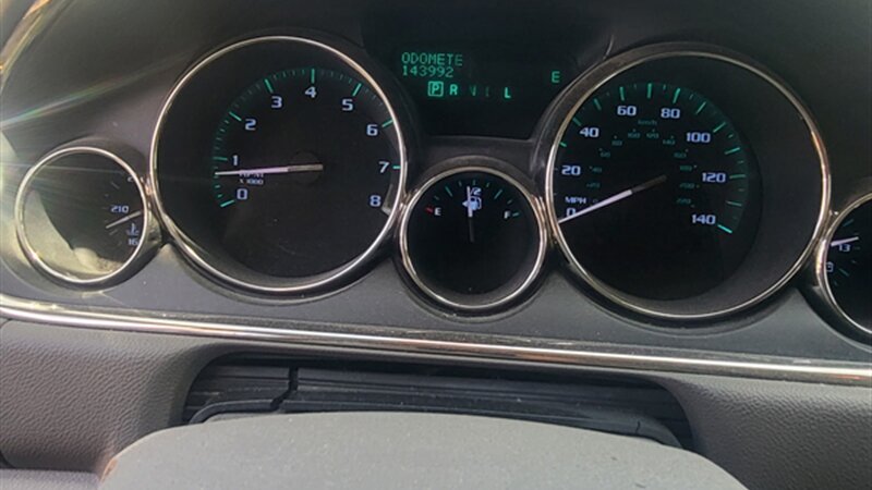 2014 Buick Enclave Premium - Photo 2 - Clyde, TX 79510