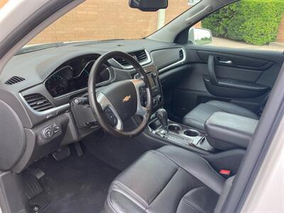 2017 Chevrolet Traverse LT - Photo 10 - Clyde, TX 79510