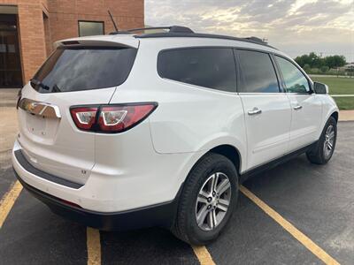 2017 Chevrolet Traverse LT - Photo 6 - Clyde, TX 79510