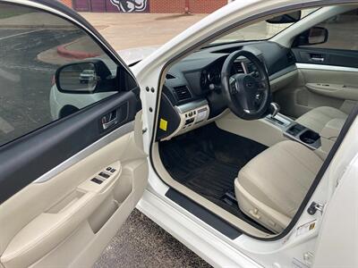 2012 Subaru Legacy 2.5i Premium - Photo 9 - Clyde, TX 79510