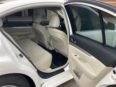 2012 Subaru Legacy 2.5i Premium - Photo 16 - Clyde, TX 79510