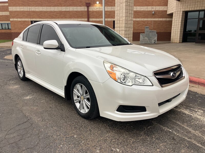 2012 Subaru Legacy 2.5i Premium - Photo 4 - Clyde, TX 79510