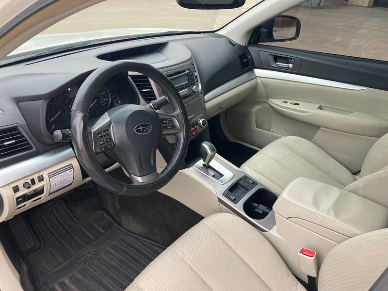 2012 Subaru Legacy 2.5i Premium - Photo 10 - Clyde, TX 79510