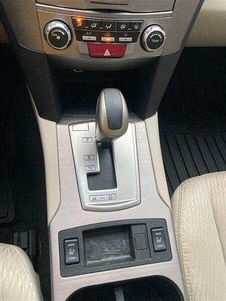2012 Subaru Legacy 2.5i Premium - Photo 19 - Clyde, TX 79510